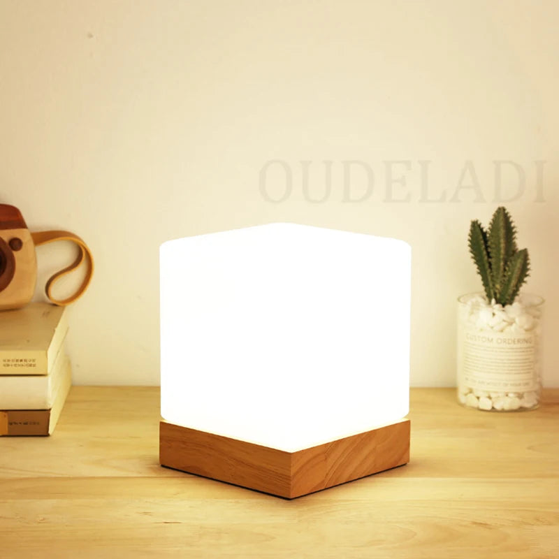 Modern bedroom table lamp solid wood