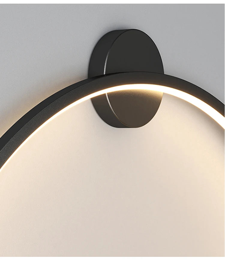 Simple Circle Background Decoration Lamp