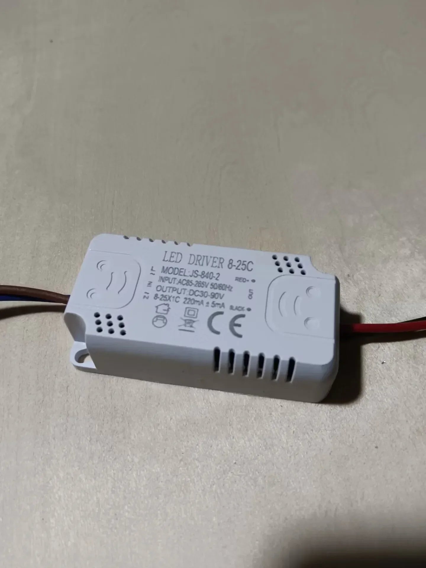 Modern Creative Metal Leaf Wall Light