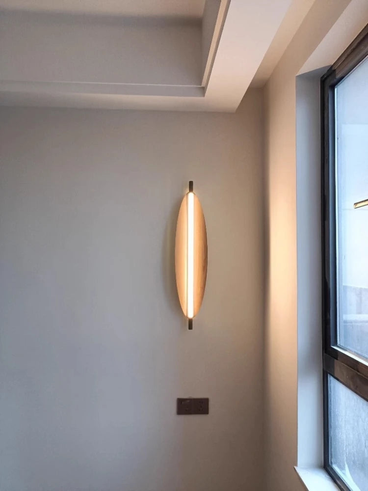 Modern Creative Metal Leaf Wall Light