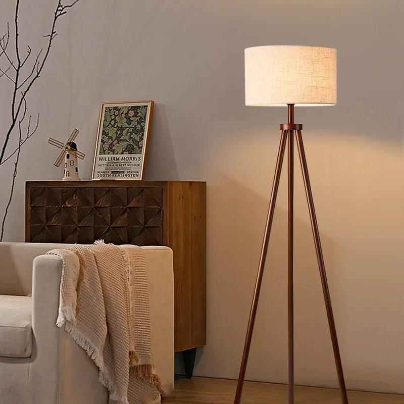 Tripod Design Wood E27 Led Floor Lamp