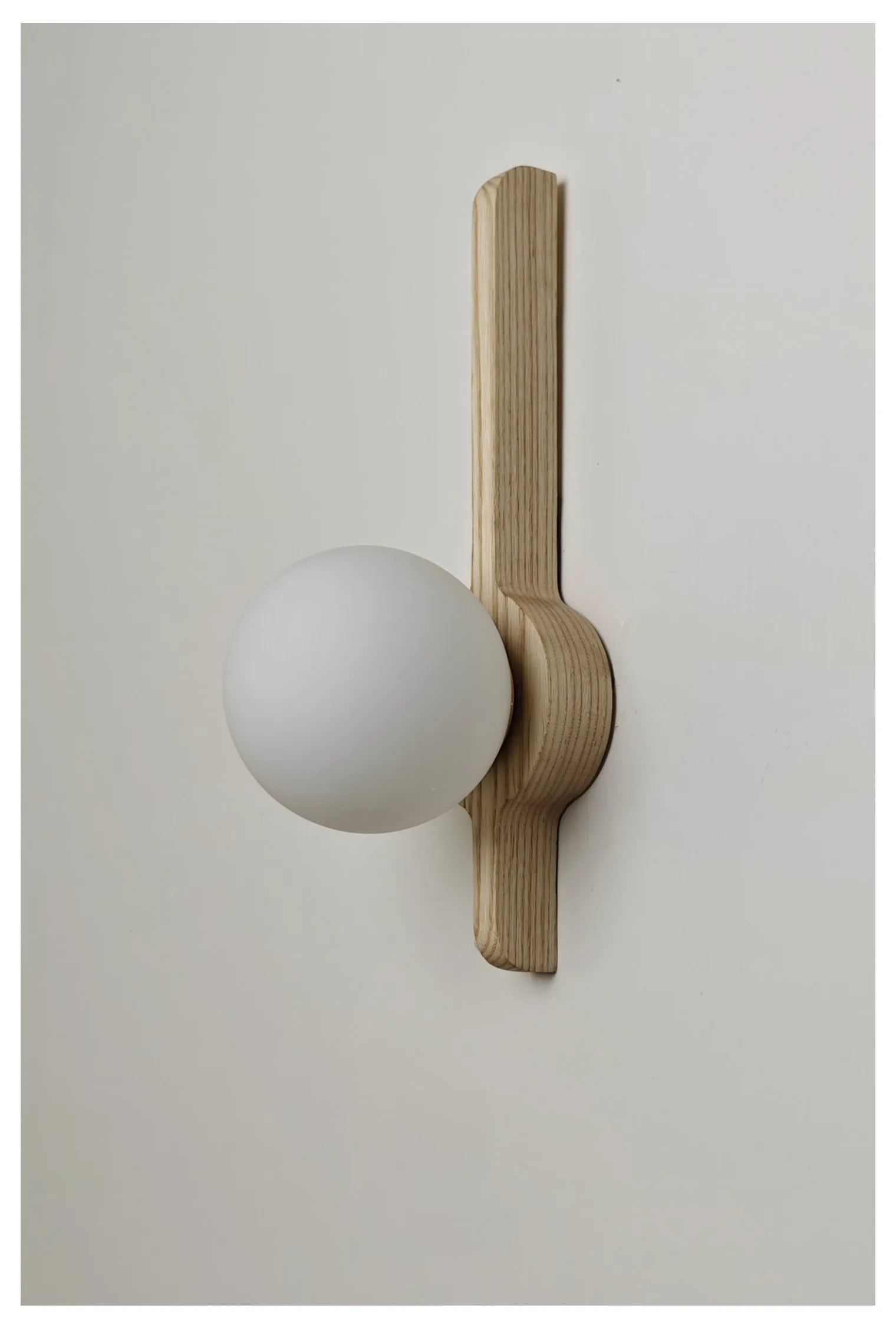 Globe Glass Moonlight Creative Walnut Wood,