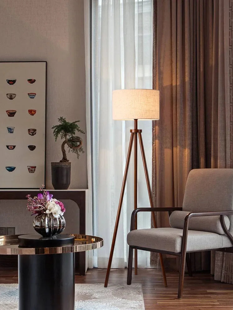 Tripod Design Wood E27 Led Floor Lamp